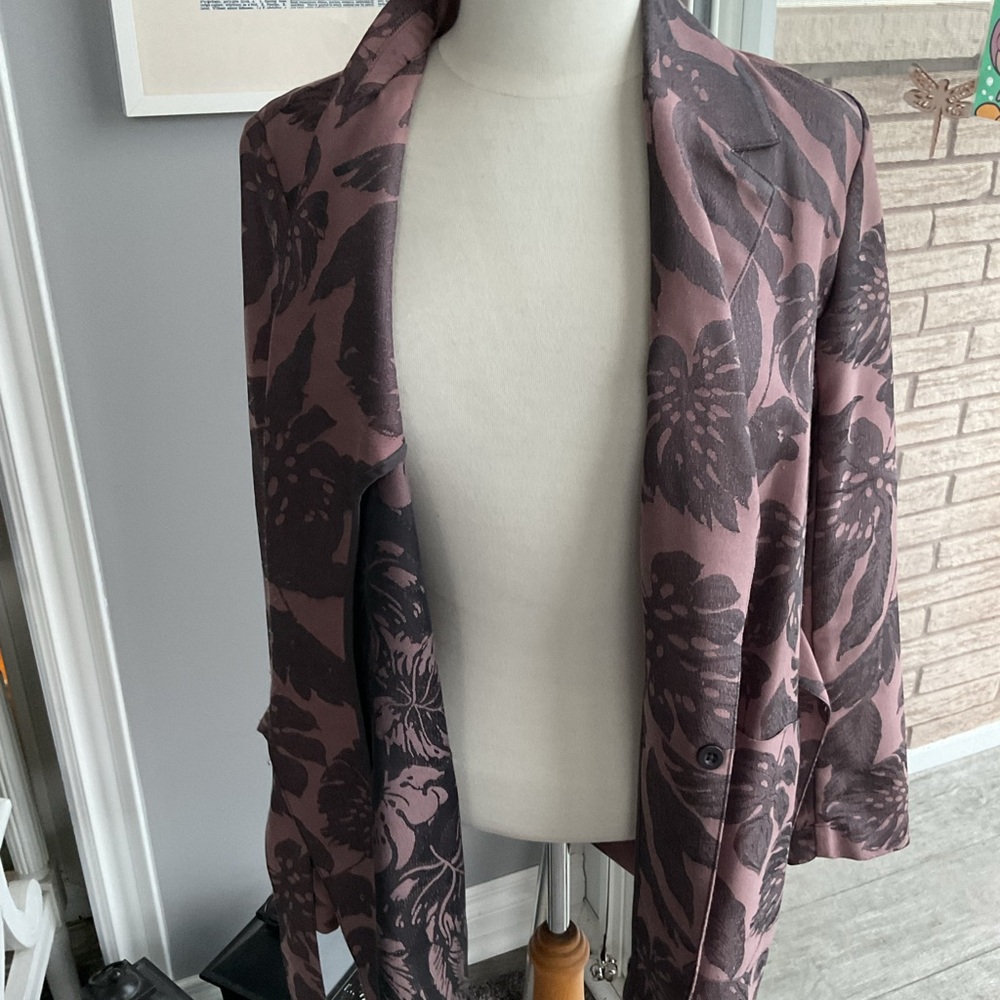 J. Crew Collection - Picture 3 of 5